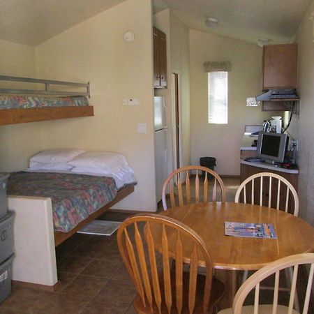Rancho Oso Rv & Camping Resort Goleta Esterno foto